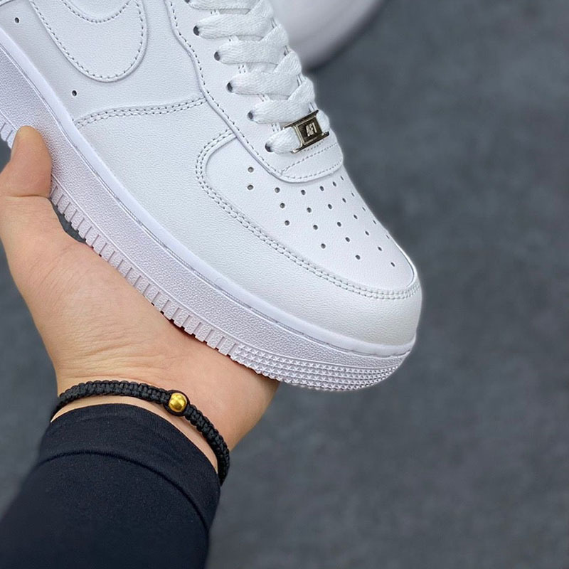Кроссовки Nike Air Force 1 Low унисекс кожаные белые AL687662662055 — фото 3